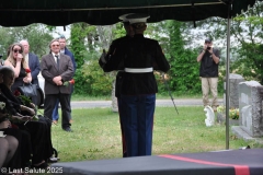 Last-Salute-military-funeral-honor-guard-DSC_0388