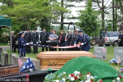 Last-Salute-military-funeral-honor-guard-DSC_0437