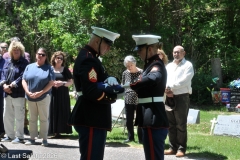 Last-Salute-military-funeral-guard-102