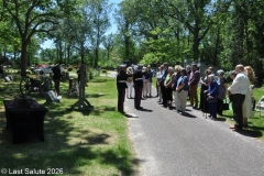 Last-Salute-military-funeral-guard-116