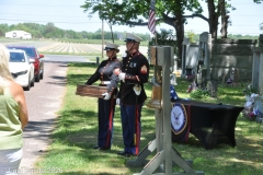 Last-Salute-military-funeral-guard-22