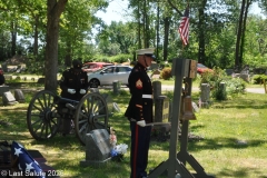 Last-Salute-military-funeral-guard-48