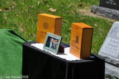 Last-Salute-military-funeral-guard-5