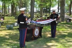 Last-Salute-military-funeral-guard-64
