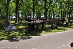 Last-Salute-military-funeral-guard-73