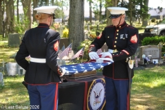 Last-Salute-military-funeral-guard-92