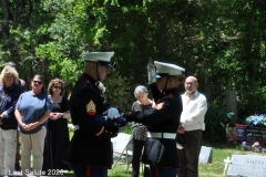 Last-Salute-military-funeral-guard-97