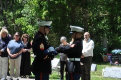 Last-Salute-military-funeral-guard-98