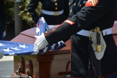 Last-Salute-military-funeral-guard-7403