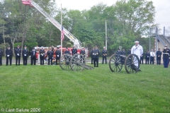 Last-Salute-military-funeral-guard-109