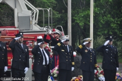 Last-Salute-military-funeral-guard-119