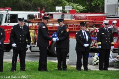 Last-Salute-military-funeral-guard-193