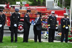 Last-Salute-military-funeral-guard-194