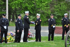 Last-Salute-military-funeral-guard-200