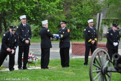 Last-Salute-military-funeral-guard-201