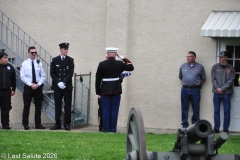 Last-Salute-military-funeral-guard-215