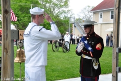 Last-Salute-military-funeral-guard-219