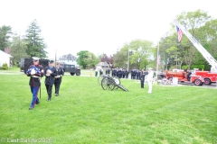 Last-Salute-military-funeral-guard-38