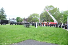 Last-Salute-military-funeral-guard-67