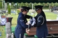 Last-Salute-military-funeral-guard-102
