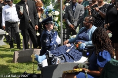 Last-Salute-military-funeral-guard-111