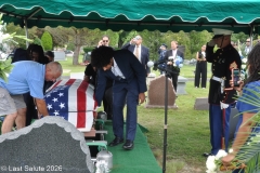 Last-Salute-military-funeral-guard-22