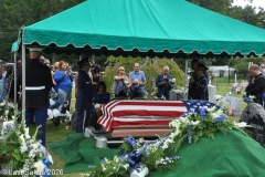 Last-Salute-military-funeral-guard-30