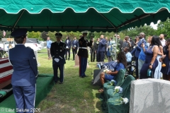 Last-Salute-military-funeral-guard-34