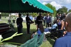 Last-Salute-military-funeral-guard-40