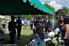Last-Salute-military-funeral-guard-45