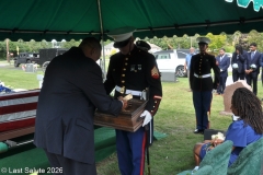 Last-Salute-military-funeral-guard-57