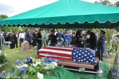 Last-Salute-military-funeral-guard-59