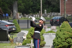 Last-Salute-military-funeral-guard-80