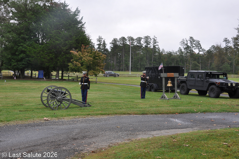 Last-Salute-military-funeral-guard-52