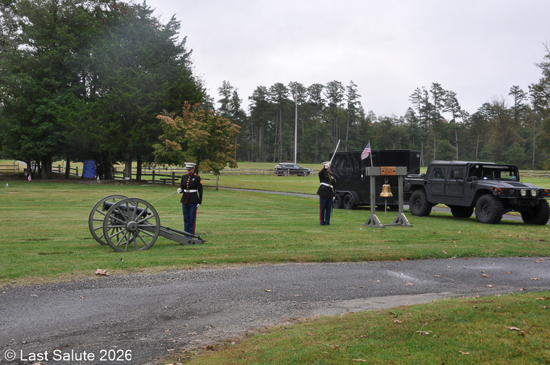 Last-Salute-military-funeral-guard-53