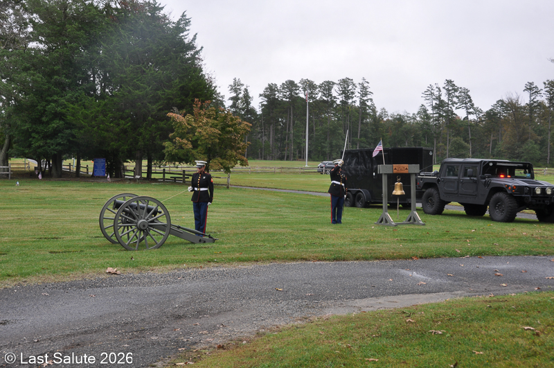 Last-Salute-military-funeral-guard-54