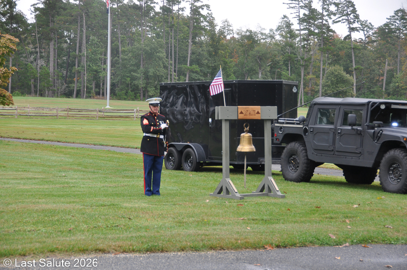 Last-Salute-military-funeral-guard-61