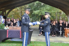 Last-Salute-military-funeral-guard-105