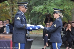 Last-Salute-military-funeral-guard-106