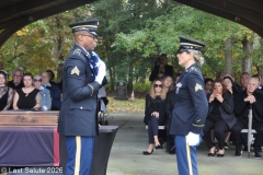 Last-Salute-military-funeral-guard-108