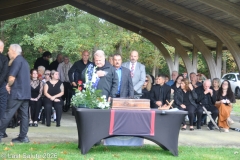Last-Salute-military-funeral-guard-121