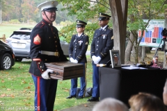 Last-Salute-military-funeral-guard-34