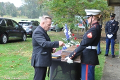 Last-Salute-military-funeral-guard-46