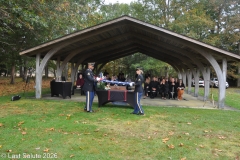 Last-Salute-military-funeral-guard-78