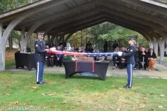 Last-Salute-military-funeral-guard-82