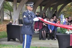 Last-Salute-military-funeral-guard-92