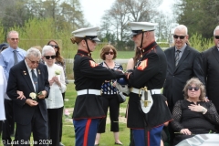Last-Salute-military-funeral-guard-100