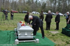 Last-Salute-military-funeral-guard-142