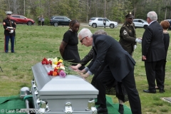 Last-Salute-military-funeral-guard-143