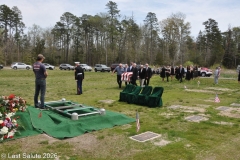 Last-Salute-military-funeral-guard-17